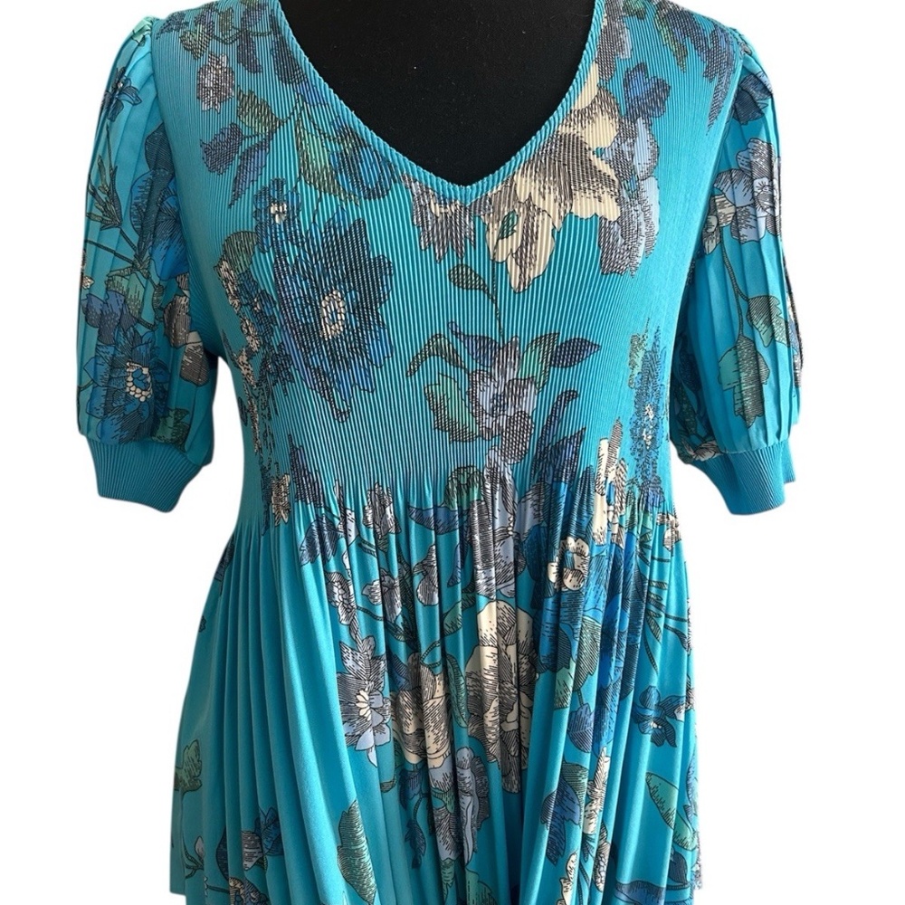 Current Air Los Angeles Top